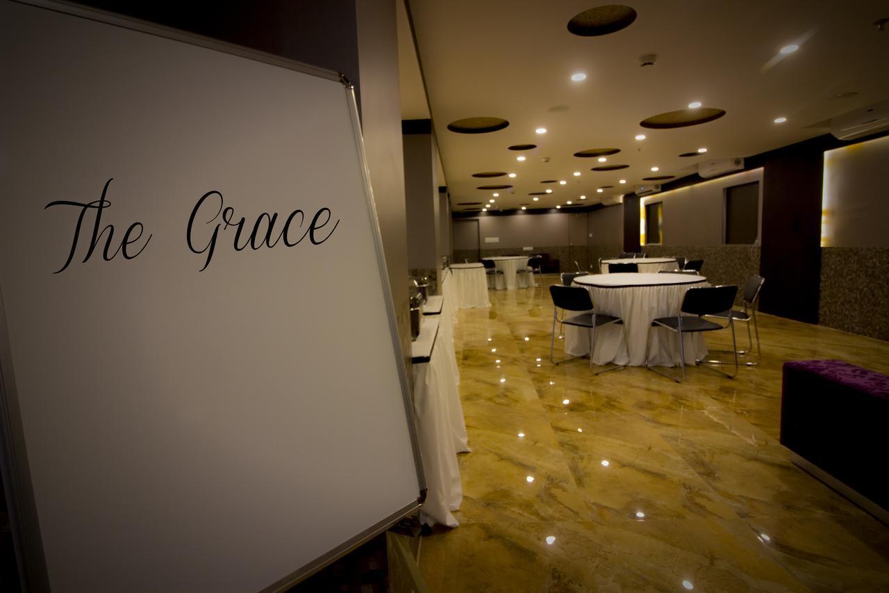 The Grace Vandrarhem Calcutta Exteriör bild